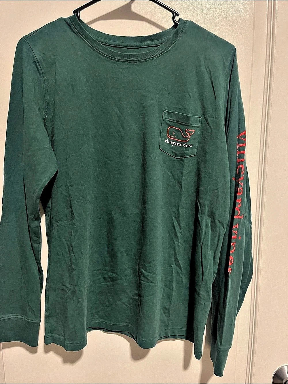 vineyard vines Long-Sleeve Vintage Whale Pocket Tee Green Medium